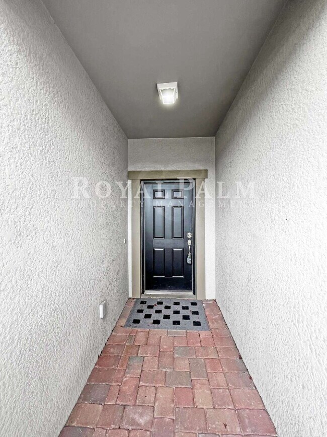 Foto del edificio - 1320 Trafalgar Pkwy