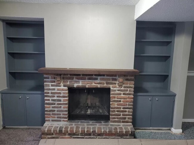 Foto del edificio - 616 E Hackley Ave