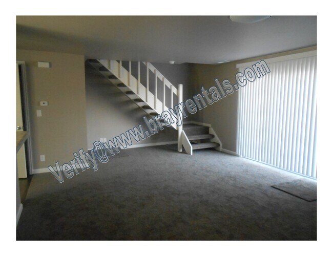 Foto del edificio - 590 W Indian Creek Dr