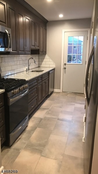 Primary Photo - 126 Boyden Ave