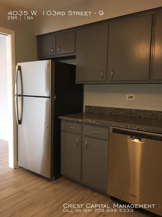 Building Photo - 2 bedroom in OAK LAWN IL 60453