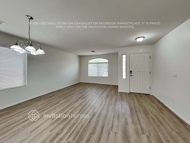 Foto del edificio - 1731 E Leslie Ave