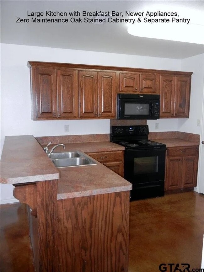 Building Photo - 13363 Country Meadow Ln