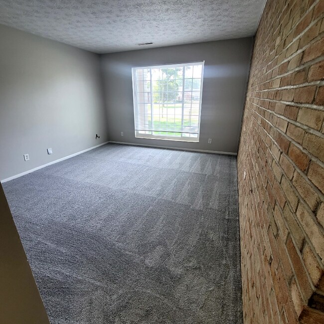 Foto del edificio - 1103 W Maple St