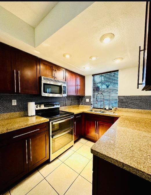 Foto del edificio - 2842 NW 34th Terrace
