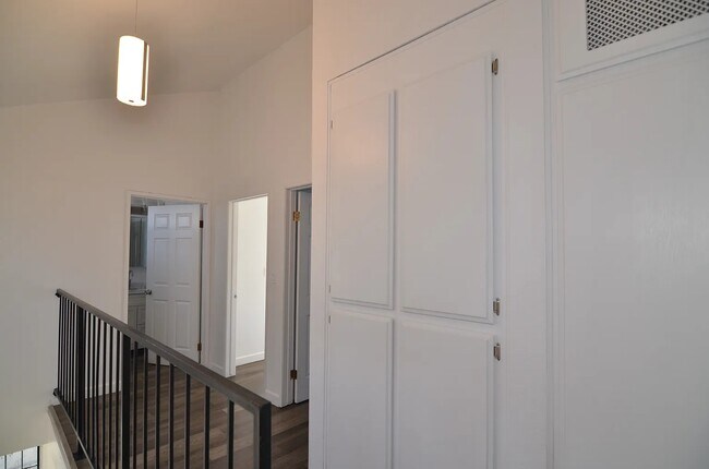 Foto del edificio - 668 W 15th St