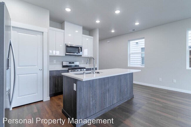 Foto del edificio - 3 br, 2.5 bath House - 8707 NE 43rd Place