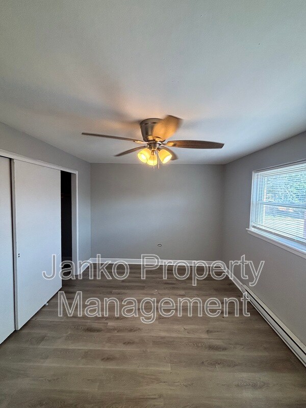 Foto del edificio - 2113 W 119th St