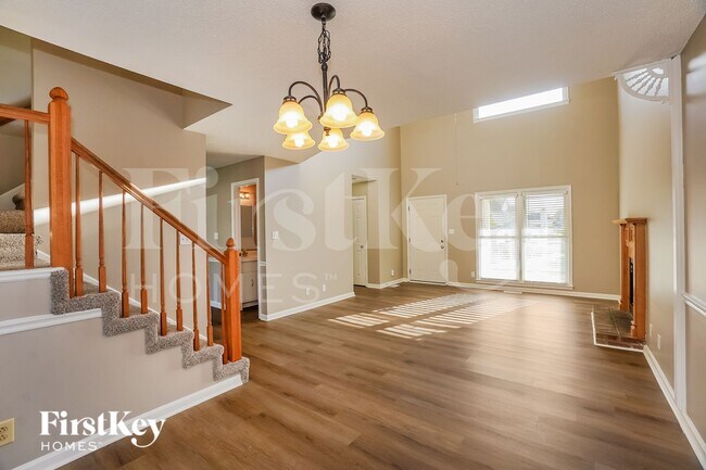 Foto del edificio - 1237 Archwood Dr