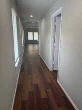 Building Photo - 16817 Lonely Pines Dr