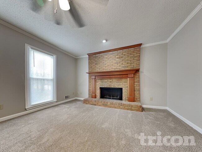 Foto del edificio - 2101 Amherst Trail SE