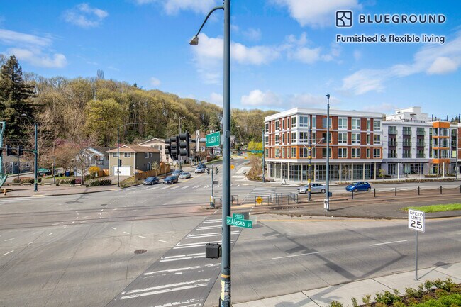 Building Photo - 3000 S Alaska St