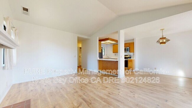 Building Photo - 2589 Westberry Dr