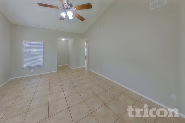 Building Photo - 13311 Laraway Dr