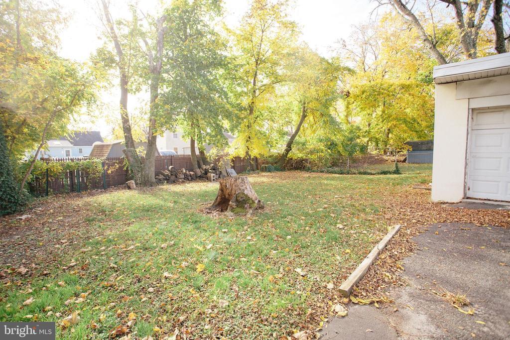 34 E Oak Ave, Lawnside, NJ 08045 House Rental in Lawnside, NJ