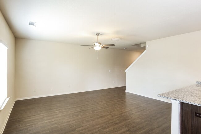 Building Photo - 3343 Clawing Hawk Way