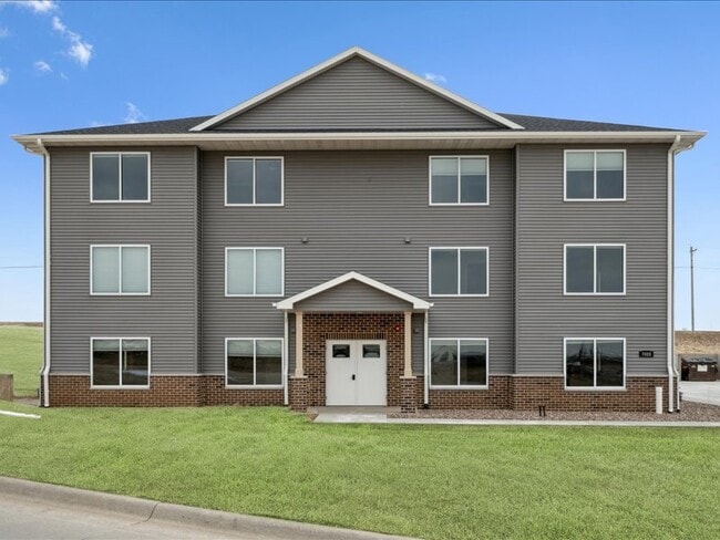 Building Photo - 7060 Thunder Vly Dr