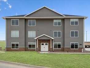 Building Photo - 7060 Thunder Vly Dr
