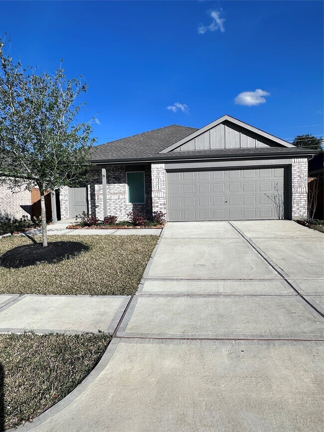 Foto del edificio - 20014 Palermo Shrs Dr