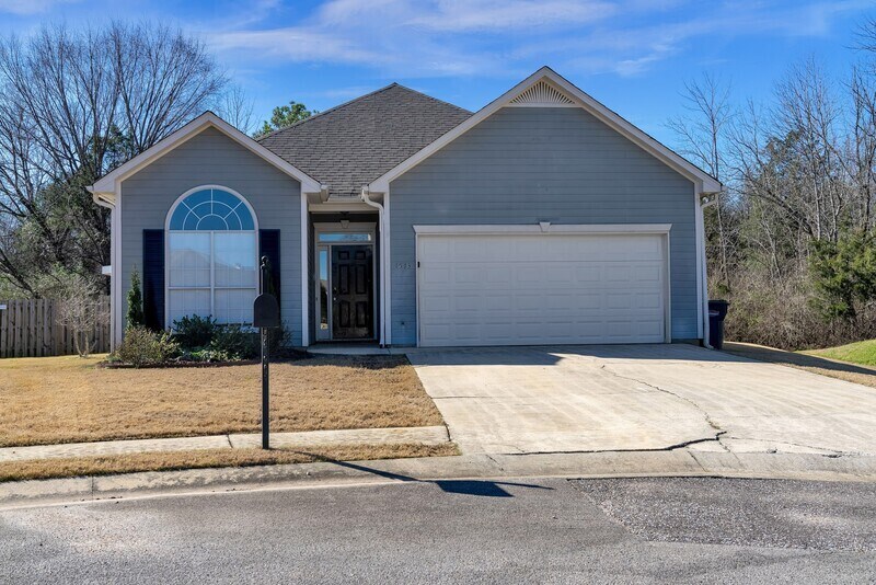 Primary Photo - 1513 Amberley Woods Cir
