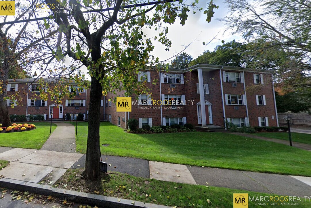 153 Concord St Unit 15, Newton, MA 02462 Condo for Rent in Newton, MA