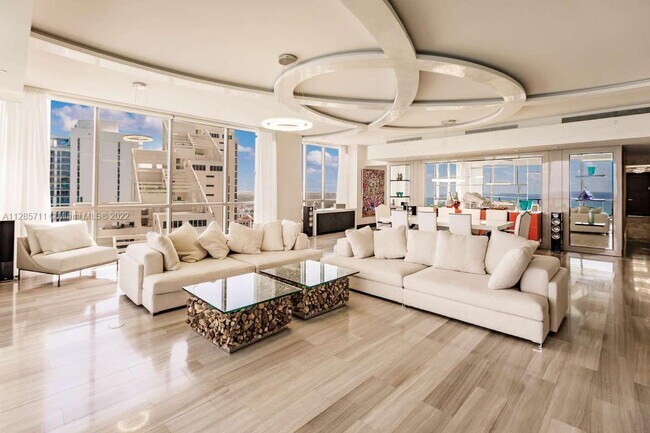 Building Photo - 17749 Collins Ave