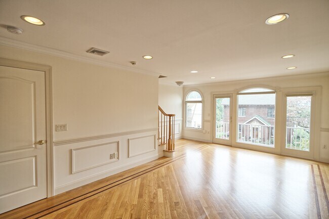 Open Layout - 694 Undercliff Ave