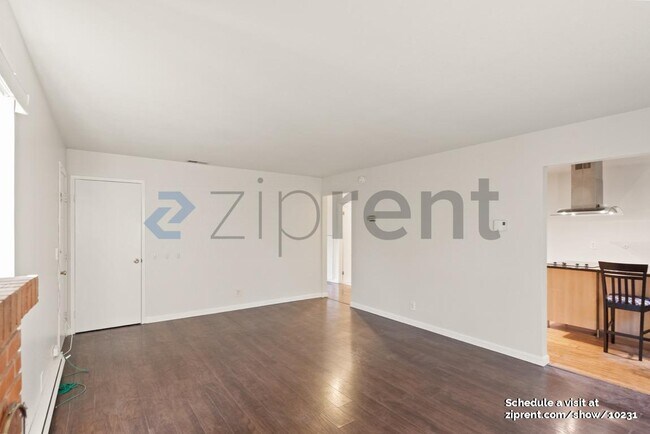 Building Photo - 2470 Poett Ln