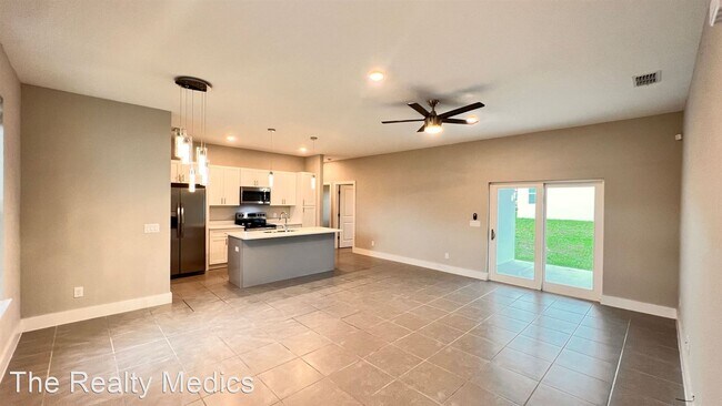 Foto del edificio - 4 br, 2 bath House - 96 Orchid Ct