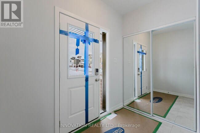 Building Photo - 501 Galanthus Walk