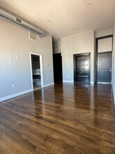 Building Photo - 1501 S 17th St
