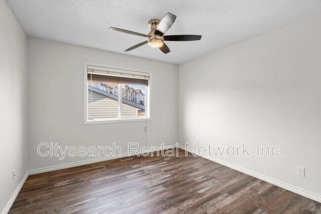 Photo du bâtiment - 119 Cimarron Grove Crescent