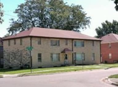 Building Exterior - 1406 S 24th St