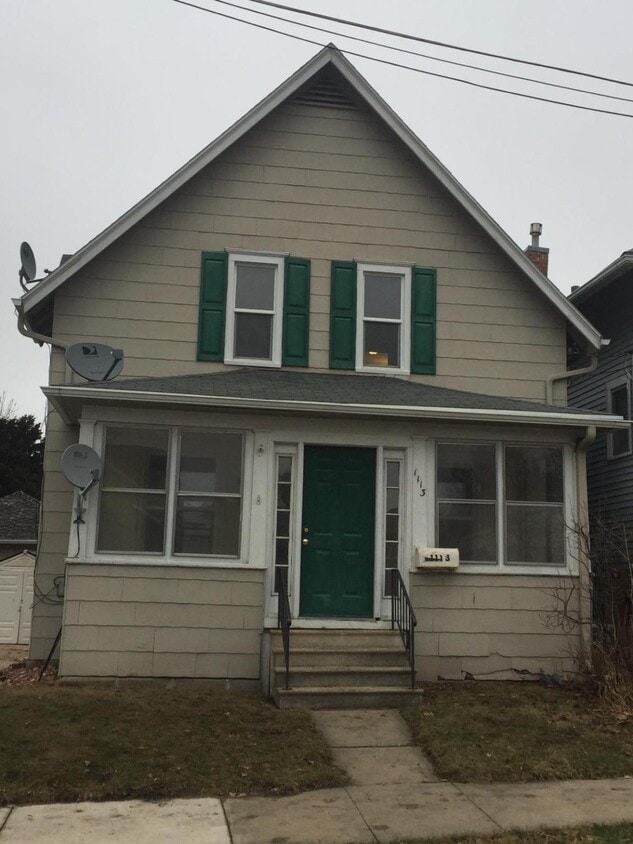 Primary Photo - 1113 Wellington St