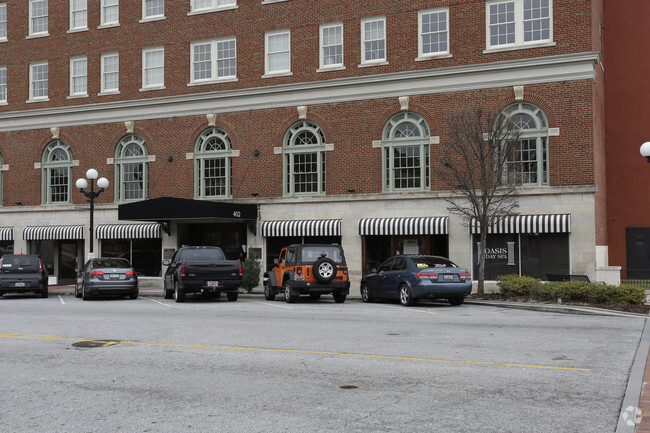 Foto del edificio - The Calhoun Lofts