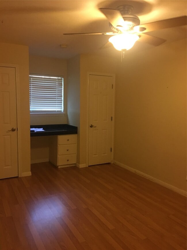 Building Photo - 4306 Avenue A