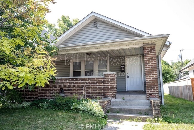 Building Photo - 1529 E Ohio St
