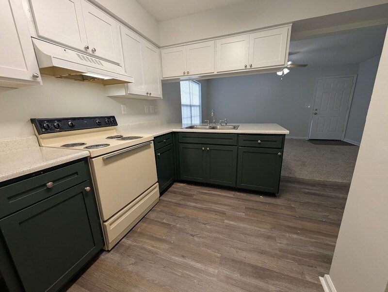 Foto principal - 2348 Horne Ave