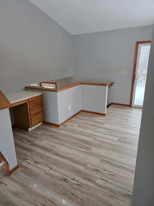 Foto del edificio - 3745 Jill Ave