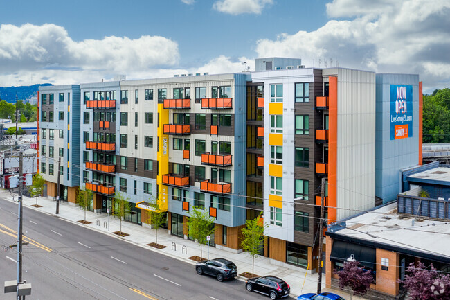 Foto del edificio - Green Leaf Sandy Lofts