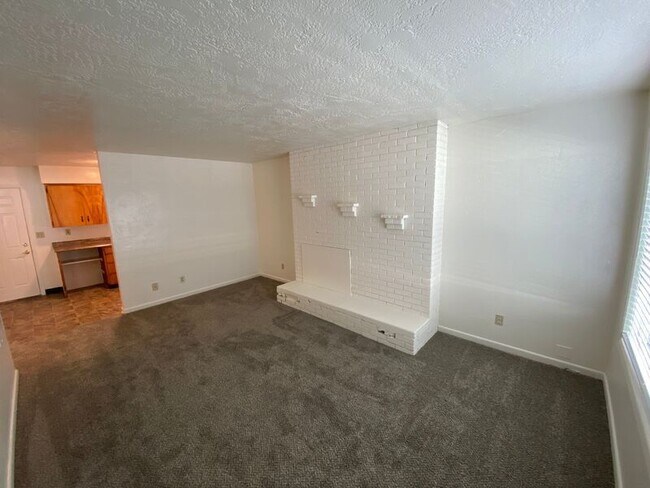 Foto del edificio - 2475 Lee St SE