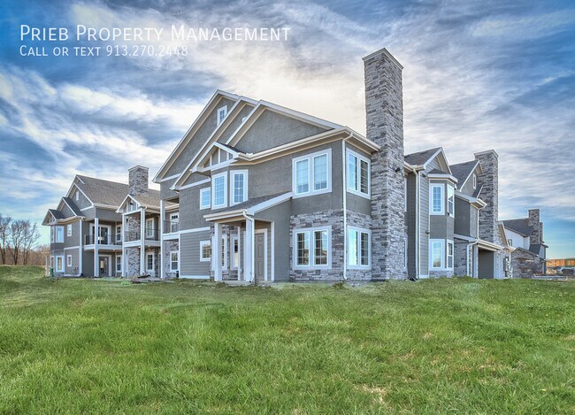 Building Photo - Parkview Apartments- Available November 8th