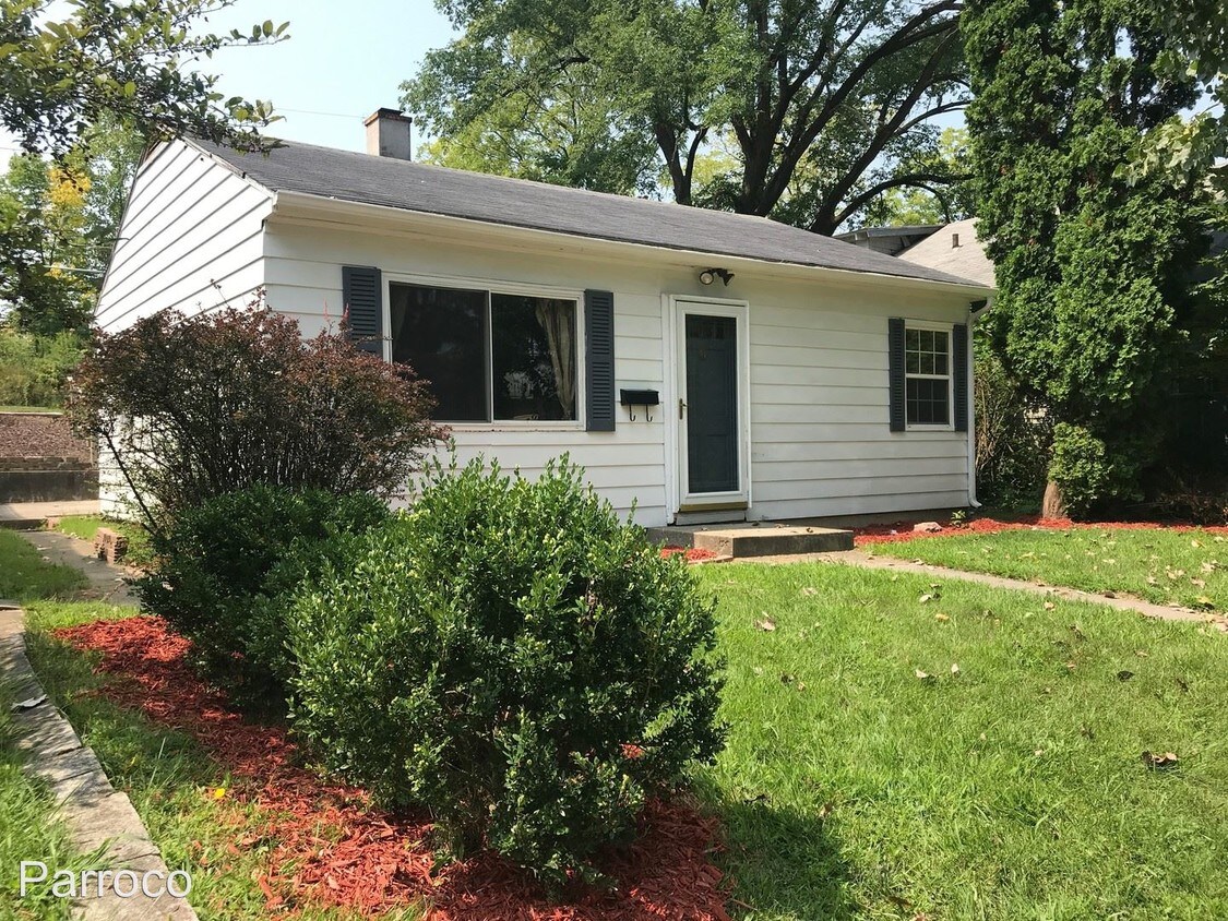 Primary Photo - 3 br, 1.5 bath House - 2141 Edgehill Ave