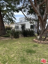Building Photo - 2917 Urban Ave