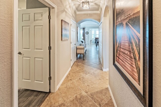 Foto del edificio - Available for immediate occupancy - 2BR/2BA Furnished Annual Condo available in Treviso Bay with ...
