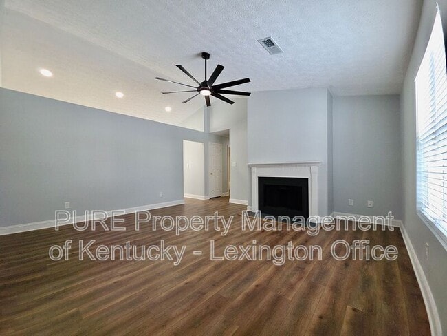 Foto del edificio - 2800 Ashby Glen Pl