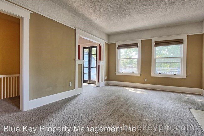 Foto del edificio - 2 br, 1 bath House - 534 SE 15th  Avenue