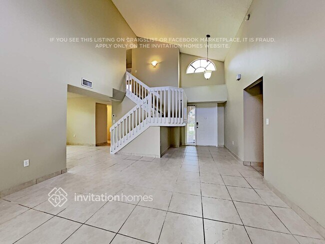 Foto del edificio - 15510 Queens Grant Ct
