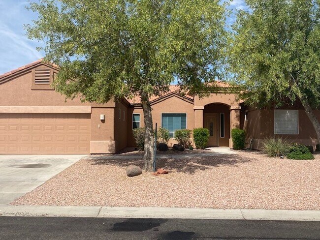 Building Photo - Luxury Furnished 3BR POOL Fox Creek-Bullhead Parkway