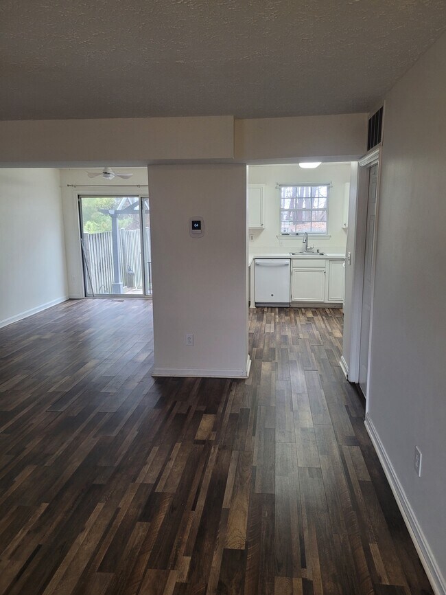 Building Photo - 1252 Castine Ct